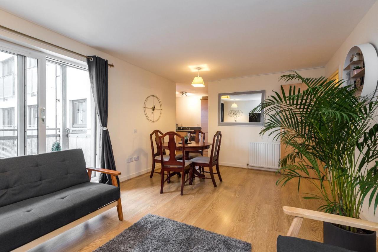 Elegant 2 Bedroom Centre - Free Parking - Private Balcony * Édimbourg
