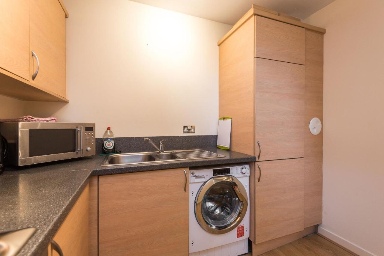 Elegant 2 Bedroom Centre - Free Parking - Private Balcony * Édimbourg
